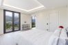 Villa à Saint-Jean-Cap-Ferrat - La Pointe