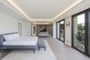 Villa à Saint-Jean-Cap-Ferrat - La Pointe