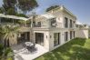 Villa à Saint-Jean-Cap-Ferrat - La Pointe