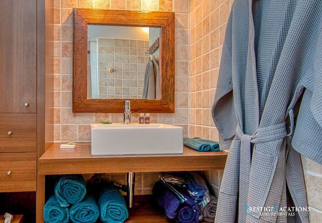 Villa à Sainte-Anne - Eleuthera*****