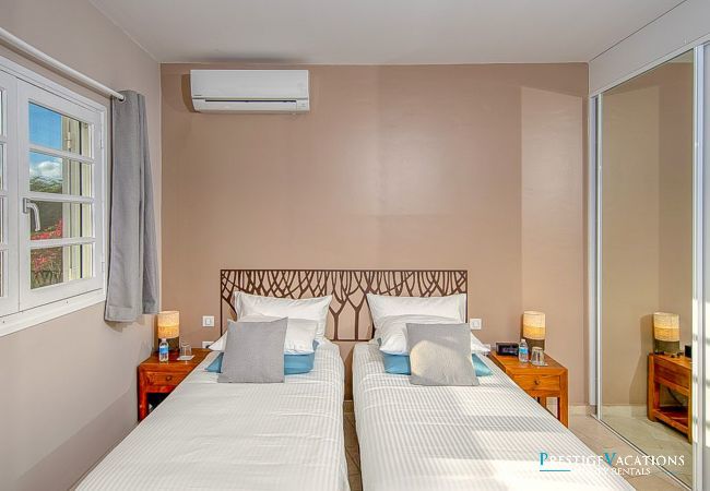 Villa à Sainte-Anne - Eleuthera*****