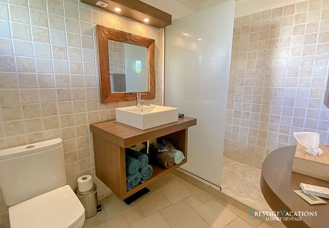 Villa à Sainte-Anne - Eleuthera*****