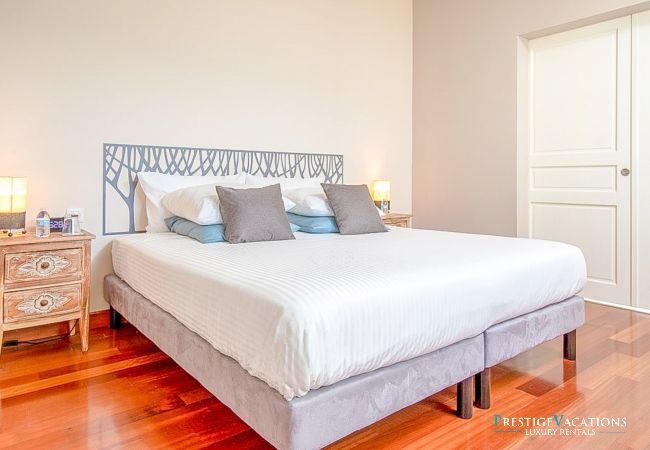 Villa à Sainte-Anne - Eleuthera*****