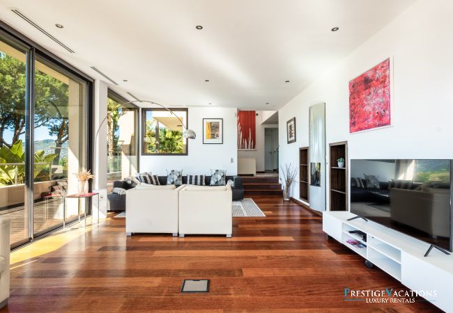 Villa à Cannes - 5 Seasons ****