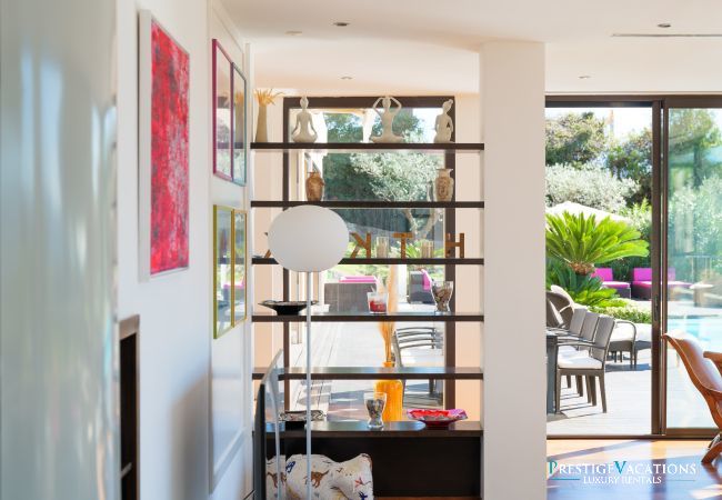 Villa à Cannes - 5 Seasons ****