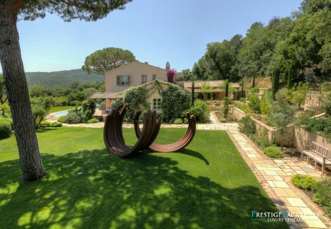 Villa à Gassin - Bakkhos