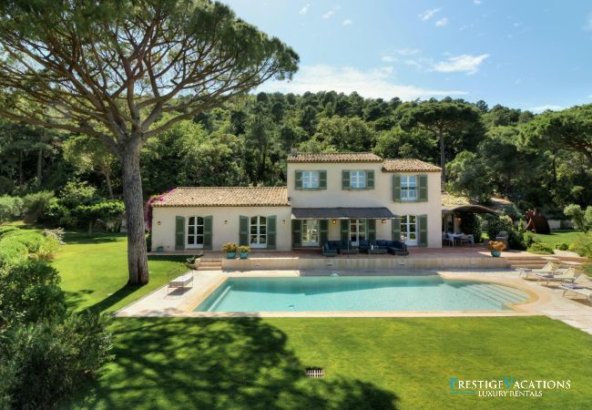 Villa à Gassin - Bakkhos