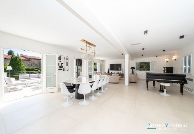 Villa à Cannes - Severine