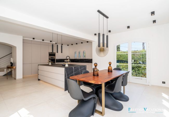 Villa à Cannes - Severine