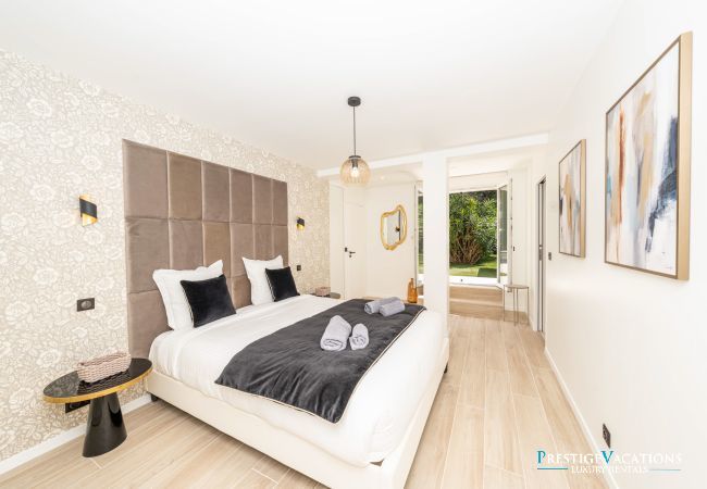 Villa à Cannes - Severine