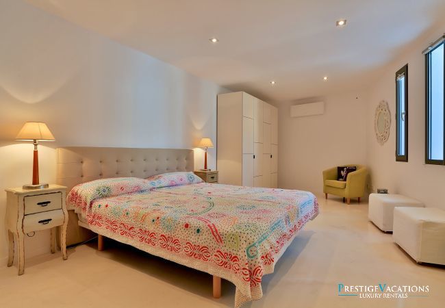 Villa à Ibiza - Alegre Belle