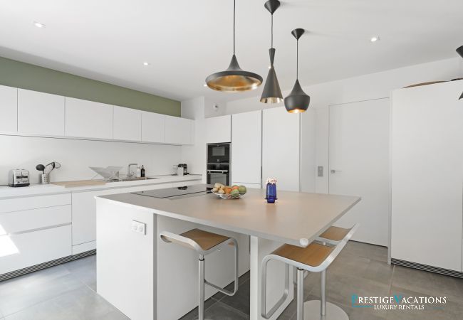 Villa à Roquebrune-sur-Argens - Sea View *****