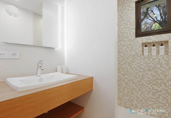 Villa à Roquebrune-sur-Argens - Sea View *****