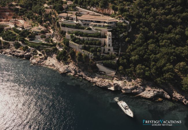 Villa à Nissaki - The Edge