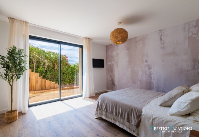 Villa à Roquebrune-sur-Argens - Miramaris *****