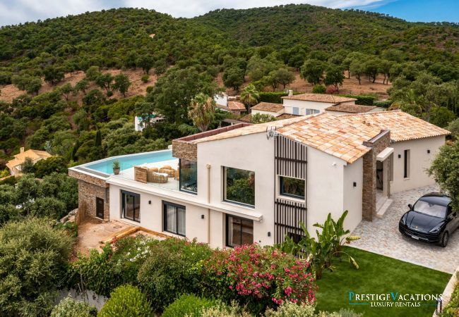 Villa à Roquebrune-sur-Argens - Miramaris *****