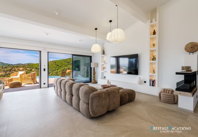 Villa à Roquebrune-sur-Argens - Miramaris *****