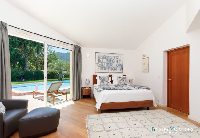 Villa à Fréjus - Esterel *****