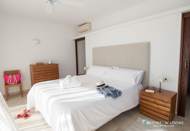 Villa à Ibiza - Sa Cigonya
