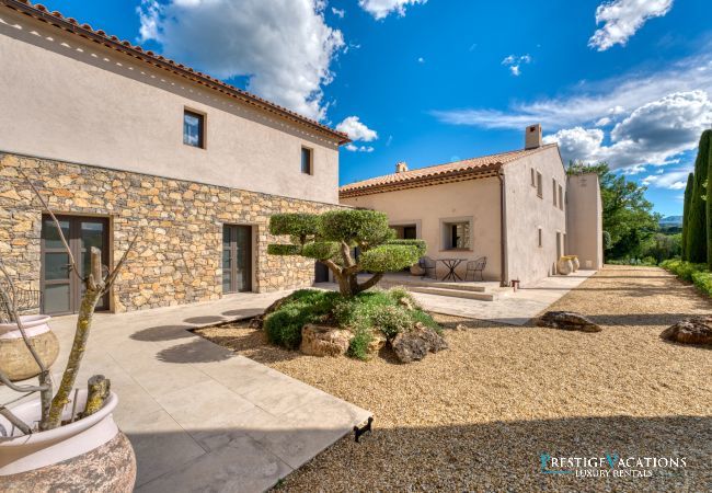 Villa à Tourves - Bastide Julienne