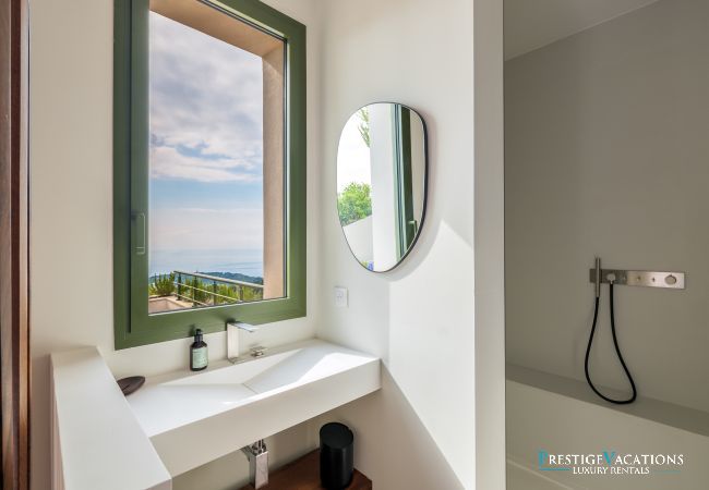 Villa à Roquebrune-Cap-Martin - Les Oliviers CDA