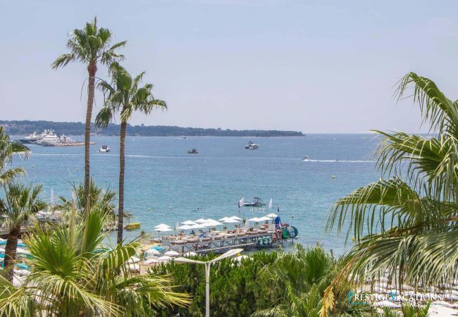 Appartement à Cannes - Prakto