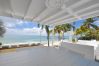 Villa in Saint-François - Water Dream *****