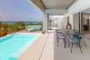 Villa in Saint-François - Kura Star*****