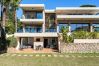 Villa in Cannes - 5 Seasons ****