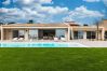 Villa in Saint-Aygulf - Ibaia *****