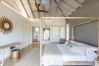 Villa in Terres Basses - Bahia Blue