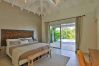 Villa in Terres Basses - Bahia Blue