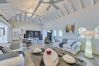 Villa in Terres Basses - Mirabelle SXM