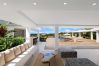 Villa in Terres Basses - Nuit Jade