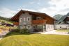 Chalet in Lech - Toda