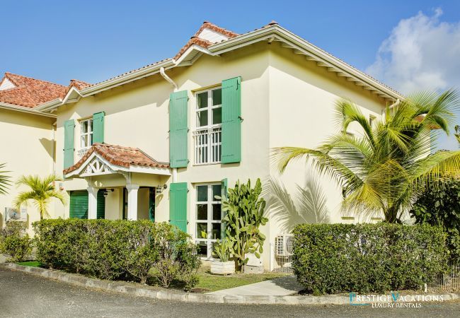 Villa in Saint-François - Champagne*****