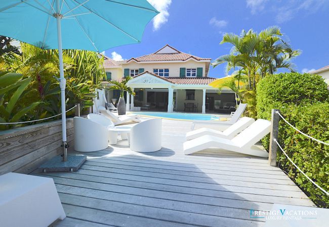 Villa in Saint-François - Bonheur*****