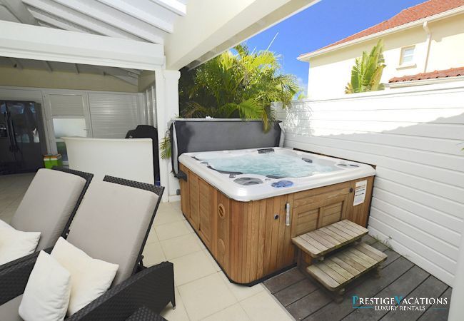 Villa in Saint-François - Bonheur*****