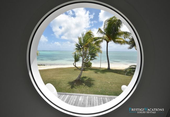 Villa in Saint-François - Water Dream *****