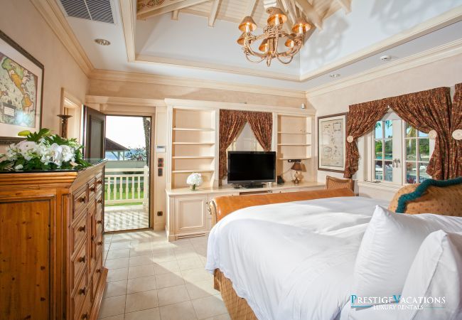 Villa in Terres Basses - Chateau des Palmiers