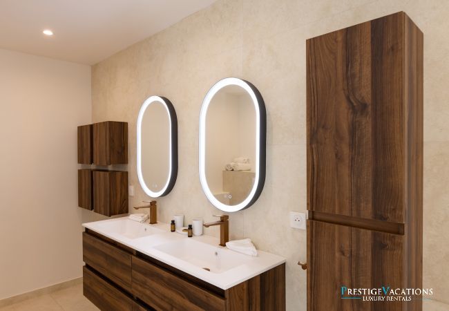 Villa in Terres Basses - Greystone
