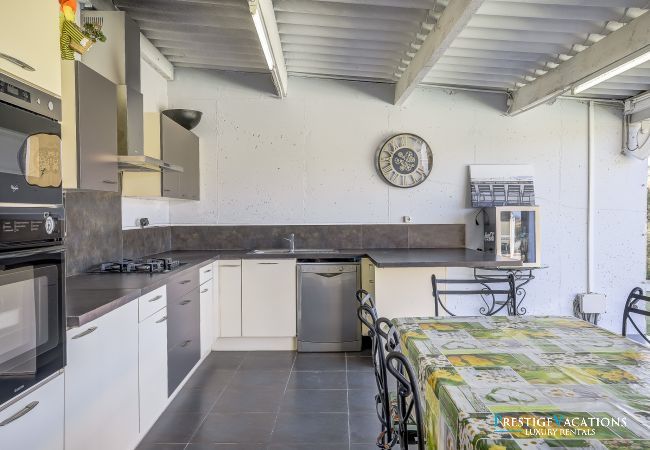 Villa in Nice - HSUD0081-Génie
