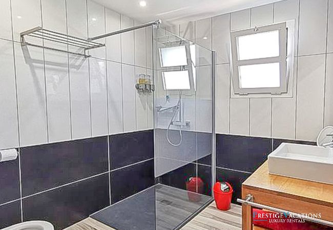 Villa in Saint-François - Bora Bora *****