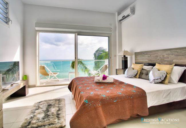 Apartment in Saint-François - Sea Side