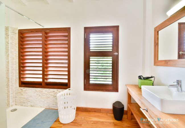 Bungalow in Deshaies - West Wind Bungalow in Deshaies - West Wind