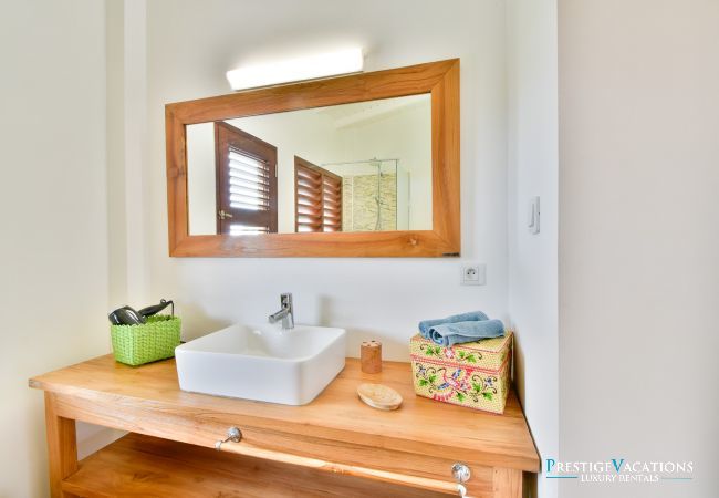 Bungalow in Deshaies - West Wind Bungalow in Deshaies - West Wind