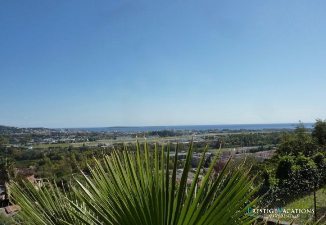 Villa in Mandelieu-la-Napoule - HSUD0032-Les Bosquets