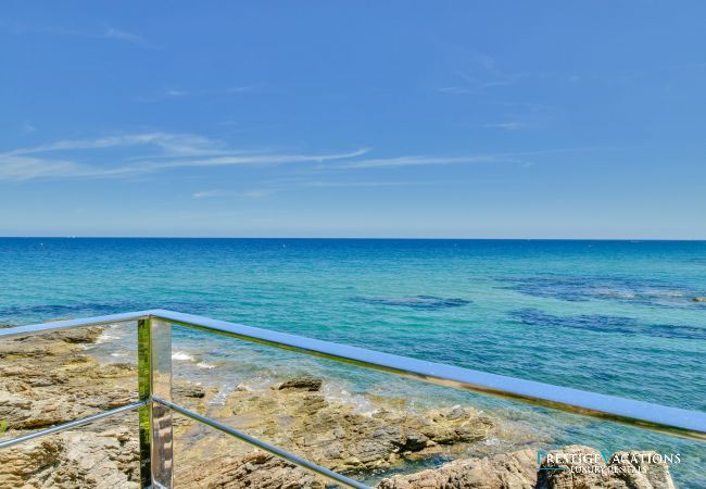 Villa in Saint-Aygulf - Serenity ****