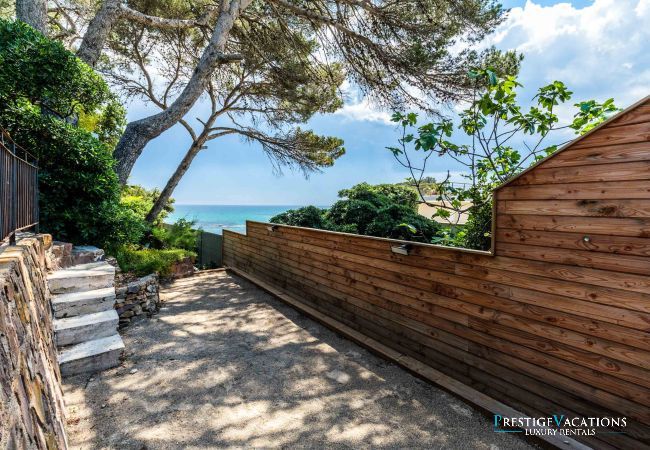 Villa in Saint-Aygulf - Serenity ****