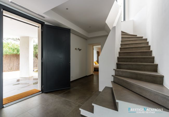 Villa in Saint-Aygulf - Serenity ****